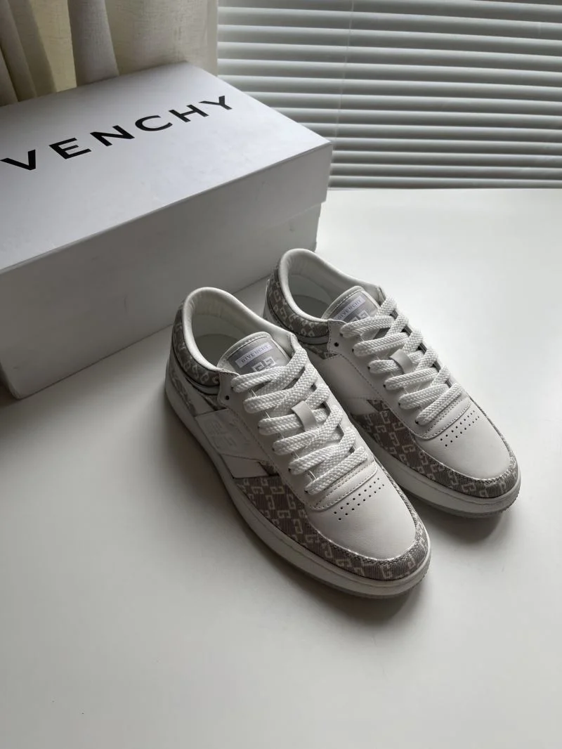EyeCatching Givenchy Shoes 14019