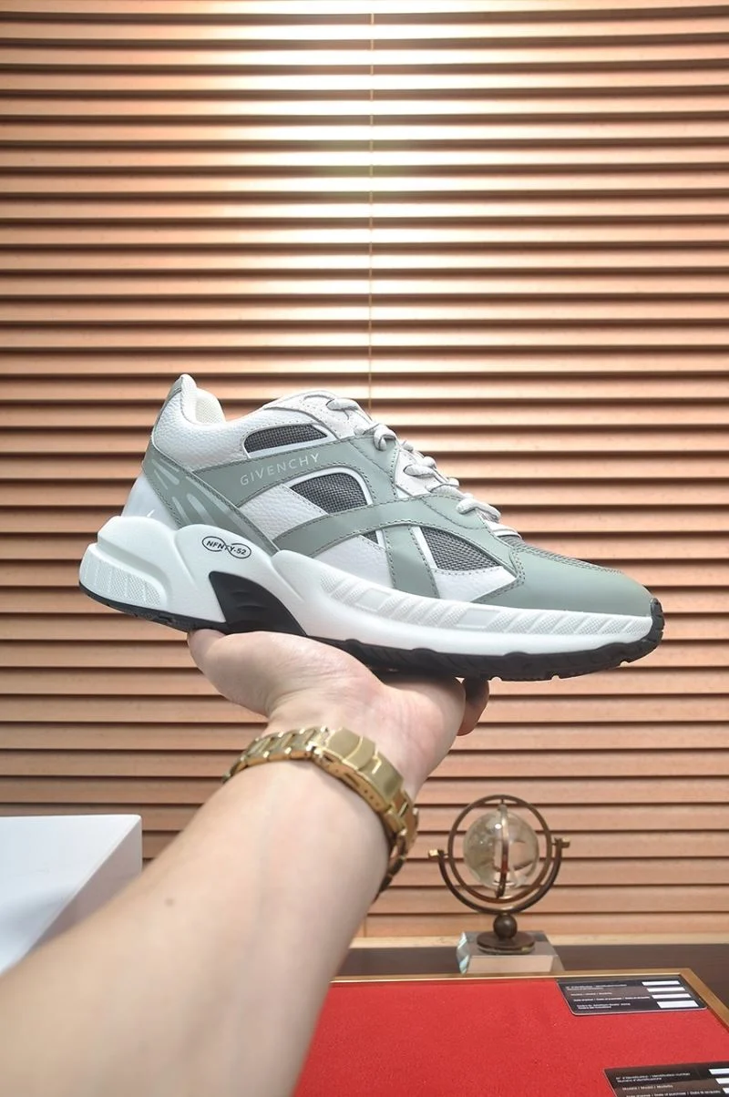 WellDesigned Givenchy Shoes 14013