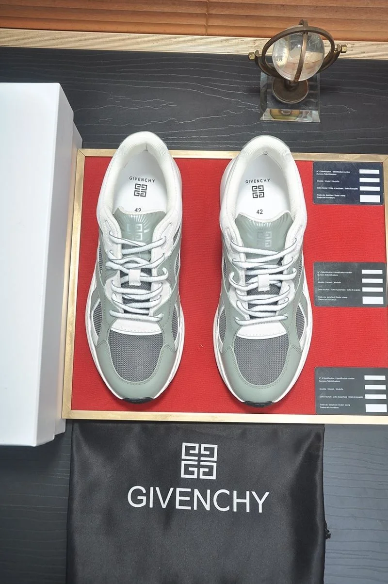 WellDesigned Givenchy Shoes 14013
