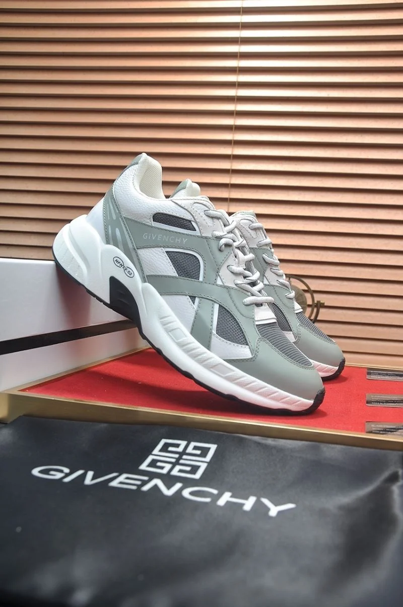 WellDesigned Givenchy Shoes 14013