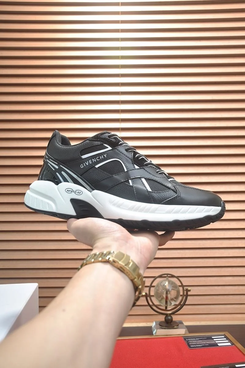Refined Givenchy Shoes 14004