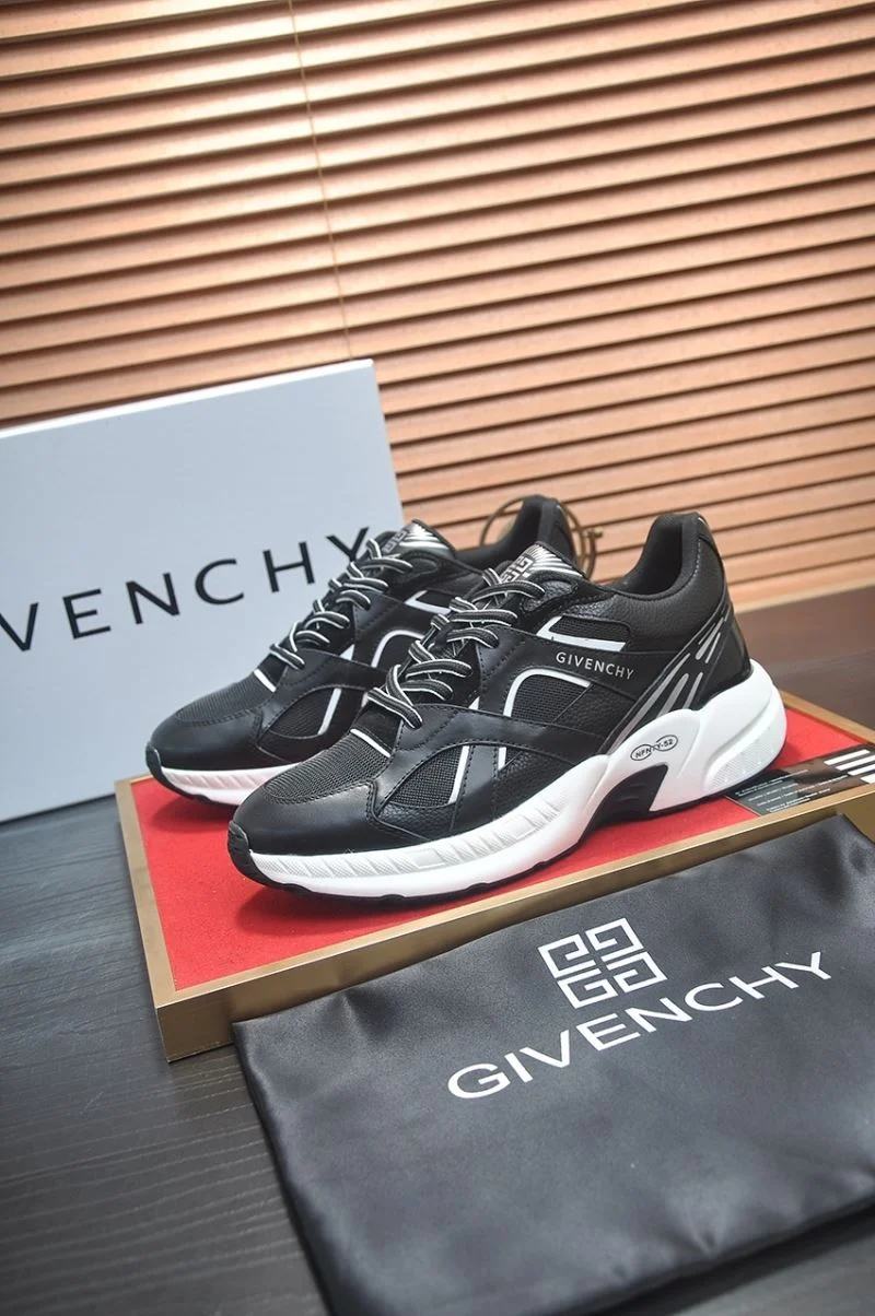 Refined Givenchy Shoes 14004