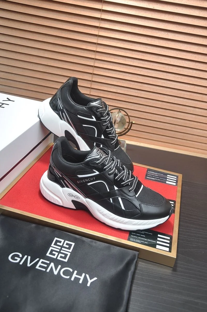 Refined Givenchy Shoes 14004