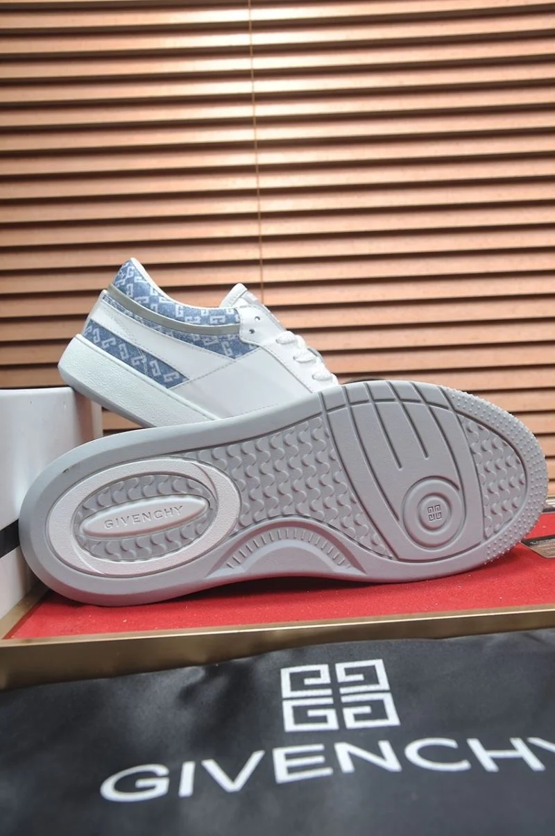 ComfortFit Givenchy Shoes 14073