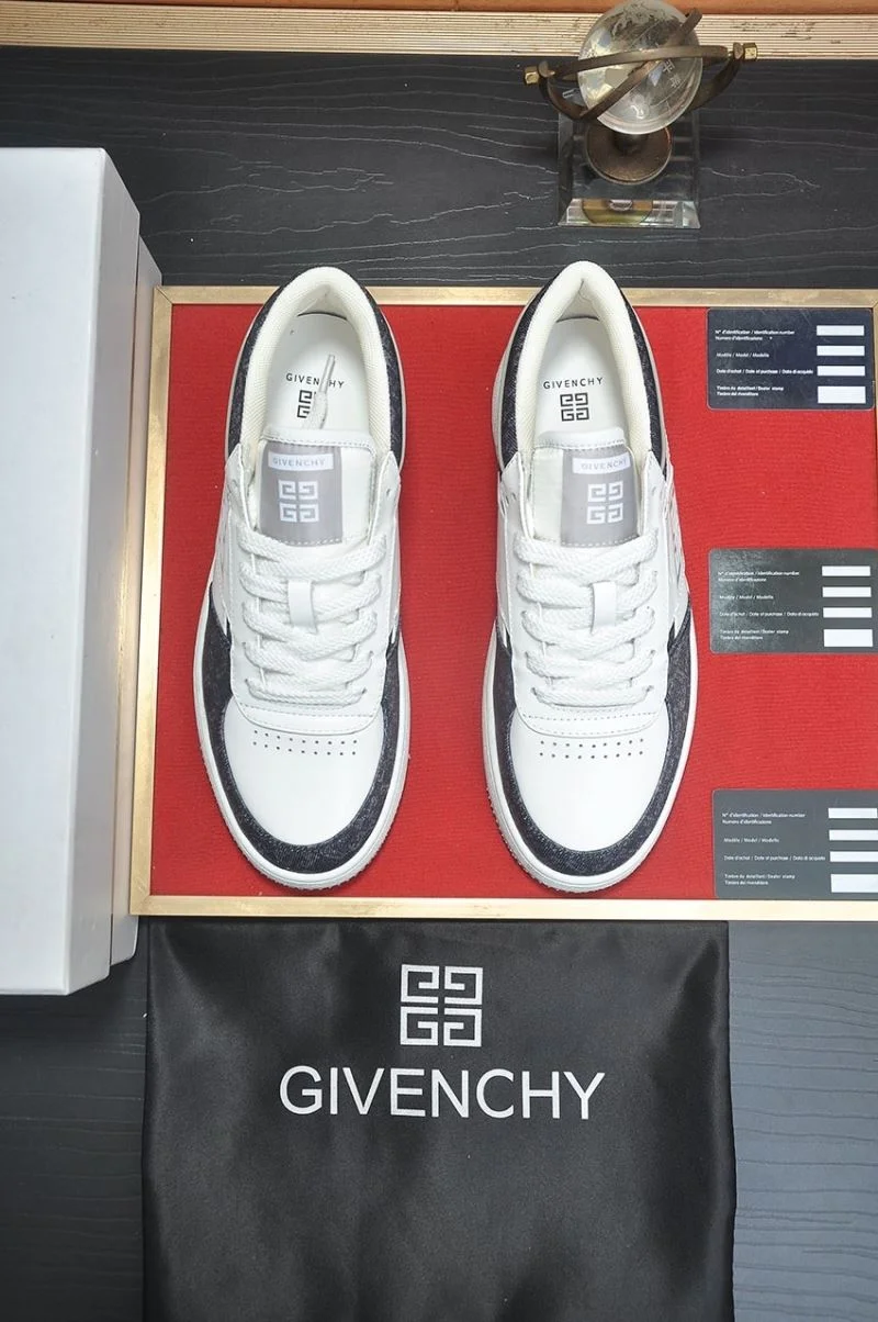 Givenchy Shoes Practical 14000