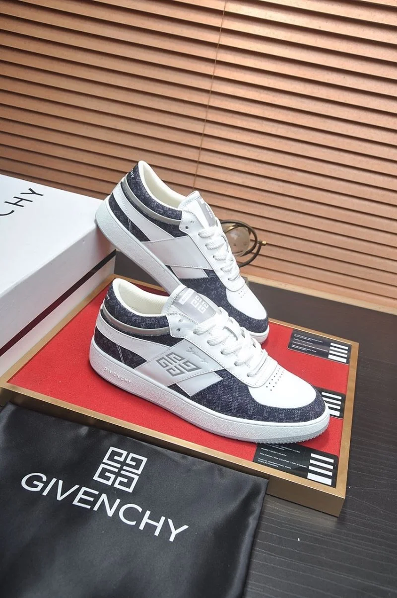 Givenchy Shoes Practical 14000