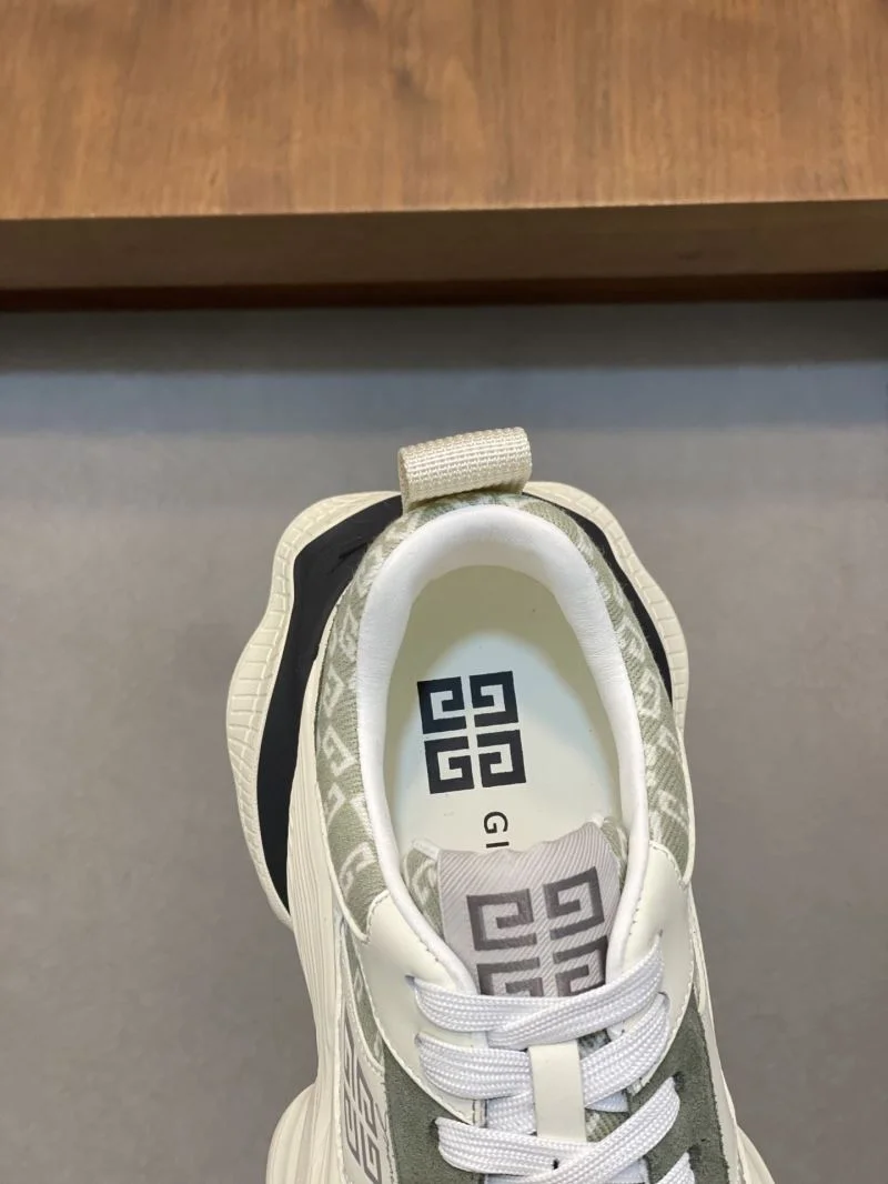 ComfortFit Givenchy Shoes 14016