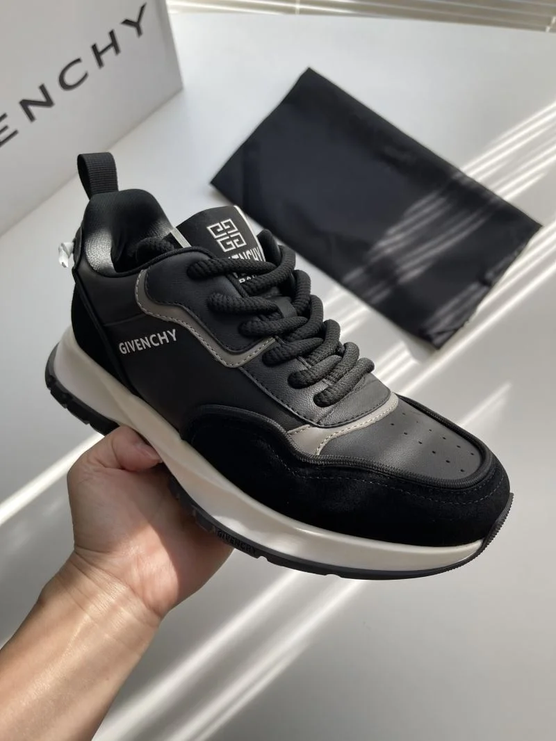 Givenchy Shoes Versatile 14060