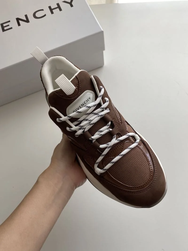 Sporty Givenchy Shoes 13982