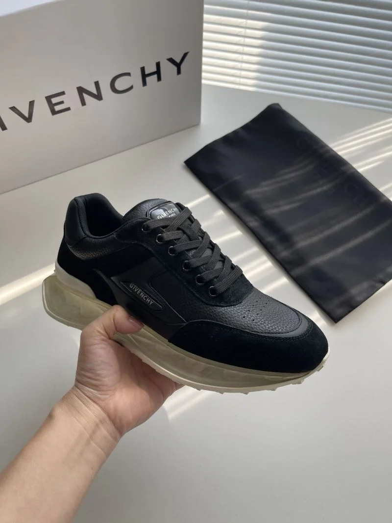 MoistureWicking Givenchy Shoes 13971