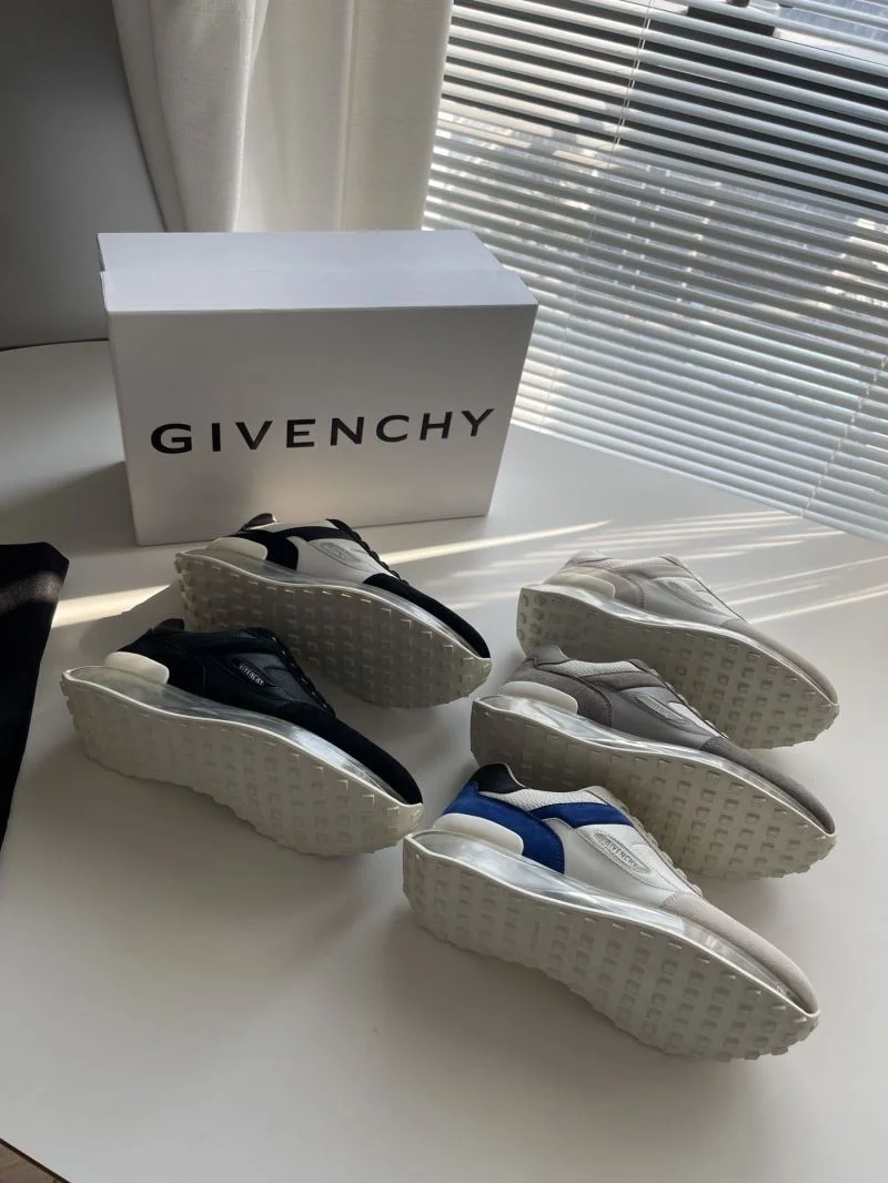 MoistureWicking Givenchy Shoes 13971