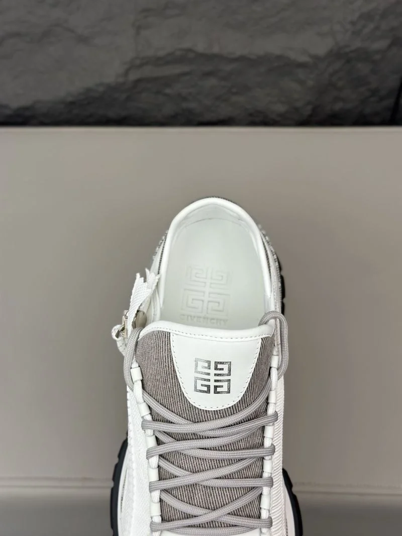 TechFriendly Givenchy Shoes 13926