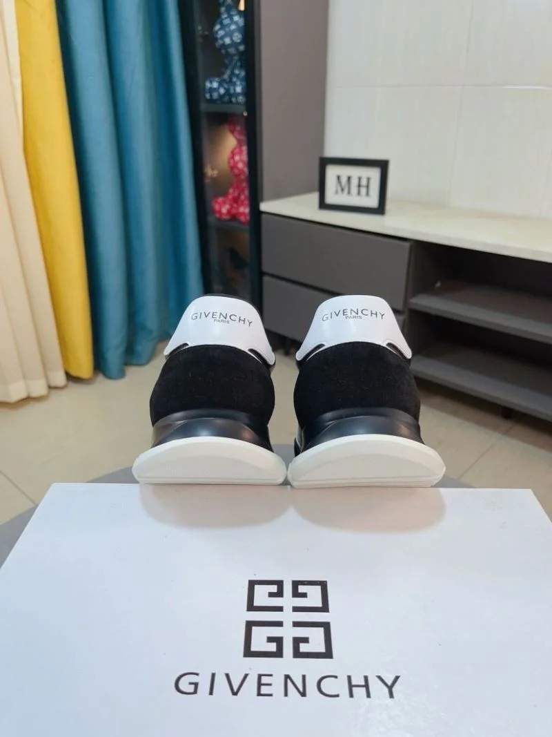 UrbanStyle Givenchy Shoes 13918