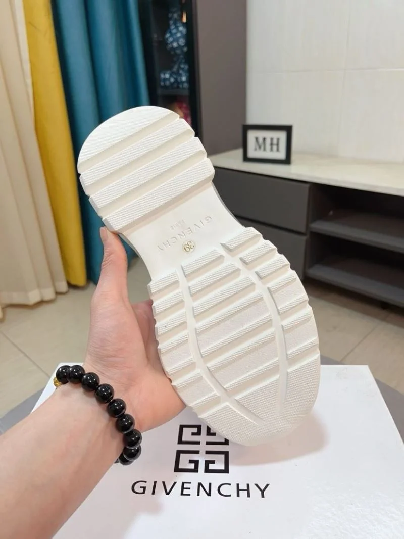 Givenchy Shoes Classic 13974