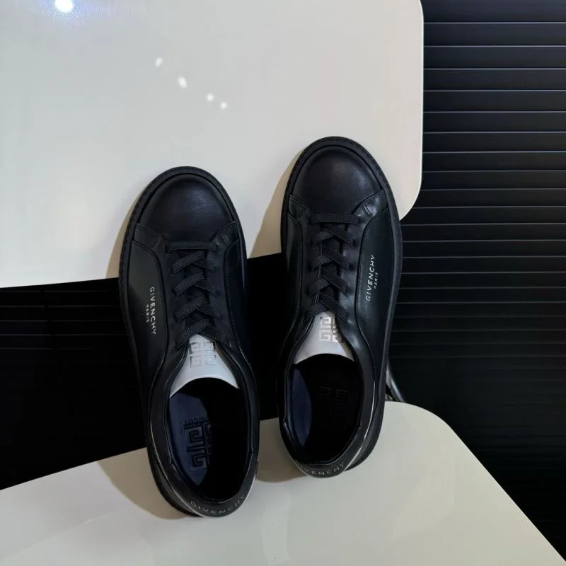 Elegant Givenchy Shoes 13970