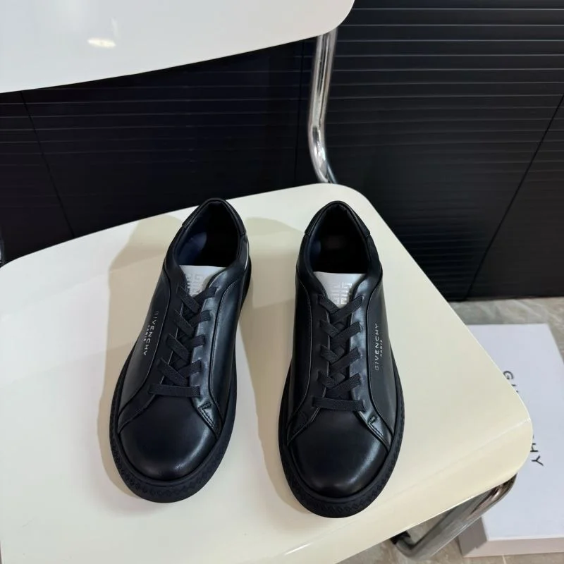 Elegant Givenchy Shoes 13970