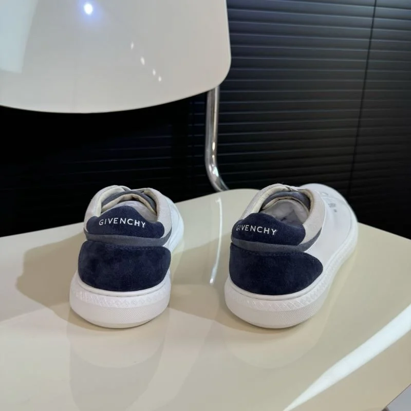 Elegant Givenchy Shoes 13905