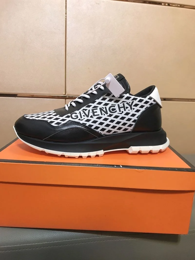 Durable Givenchy Shoes 13889