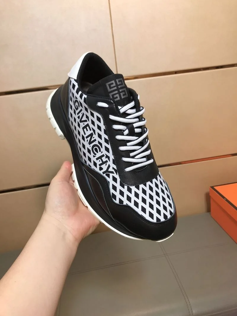 Durable Givenchy Shoes 13889