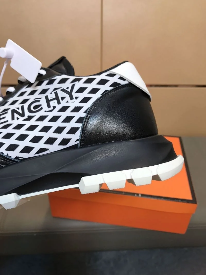 Durable Givenchy Shoes 13889