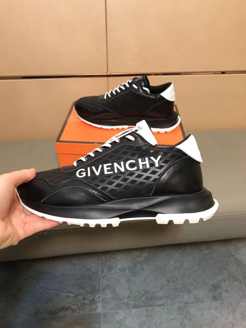 Givenchy Shoes Trendsetting 13881