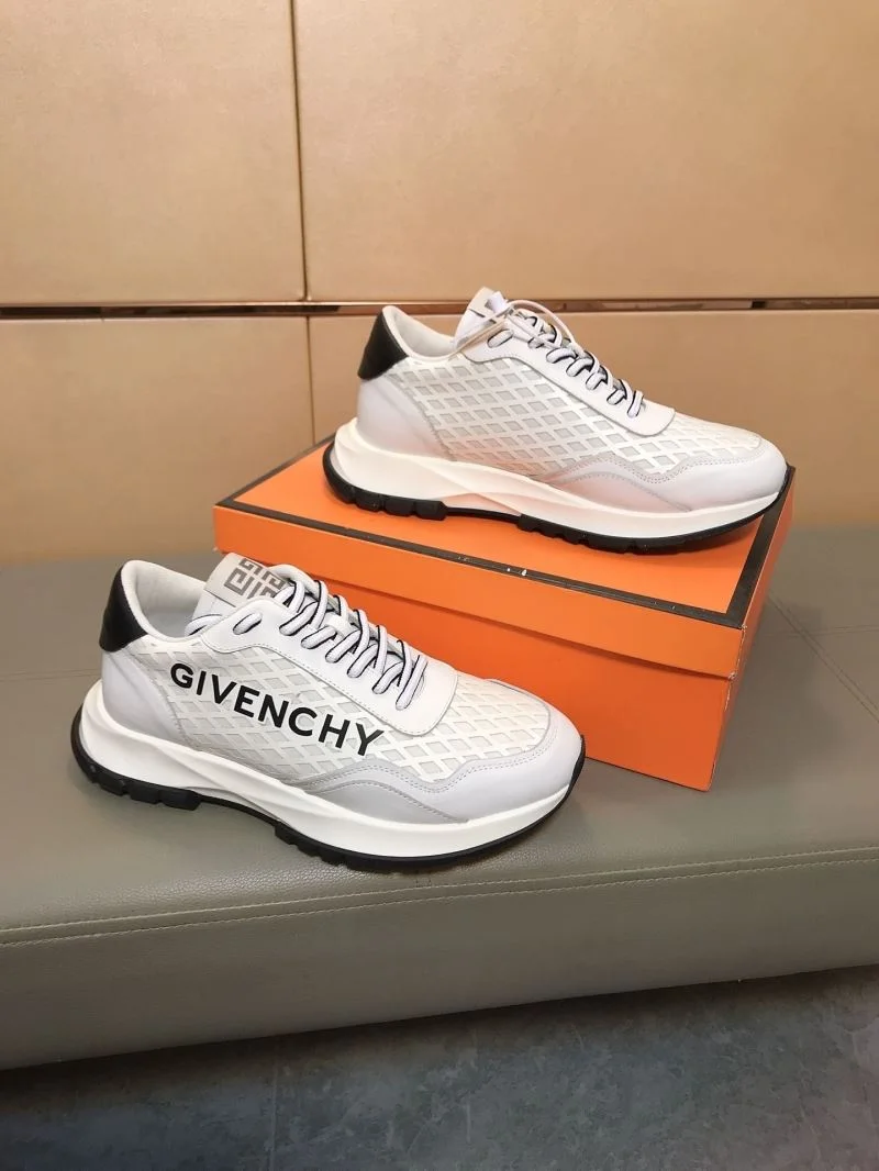 WaterResistant Givenchy Shoes 13945