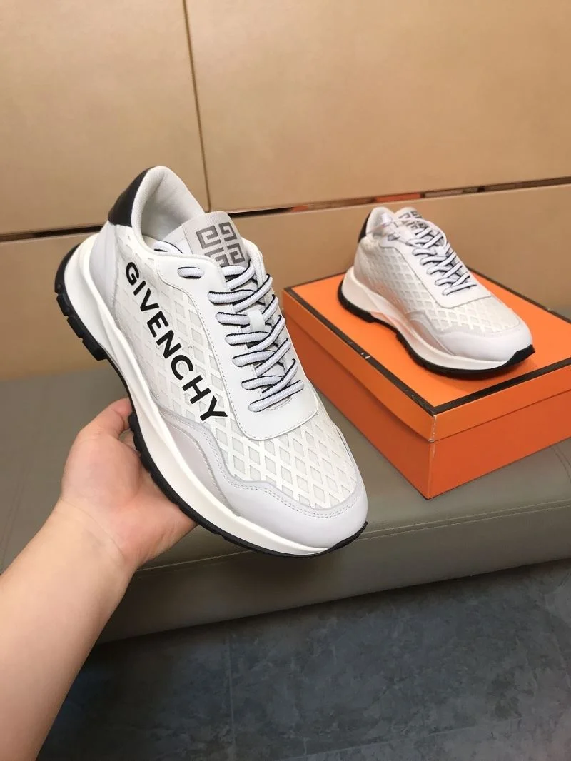 WaterResistant Givenchy Shoes 13945