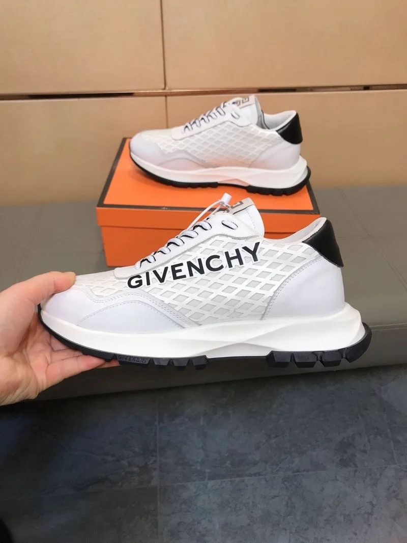 WaterResistant Givenchy Shoes 13945