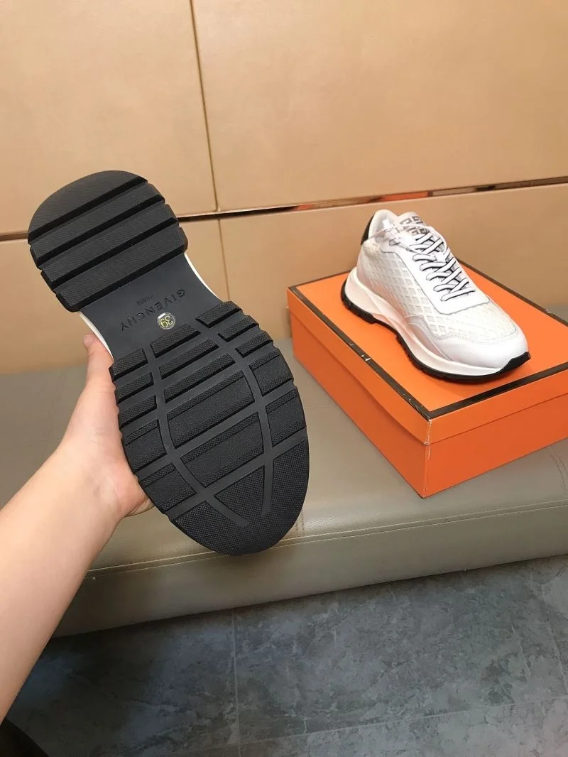 WaterResistant Givenchy Shoes 13945