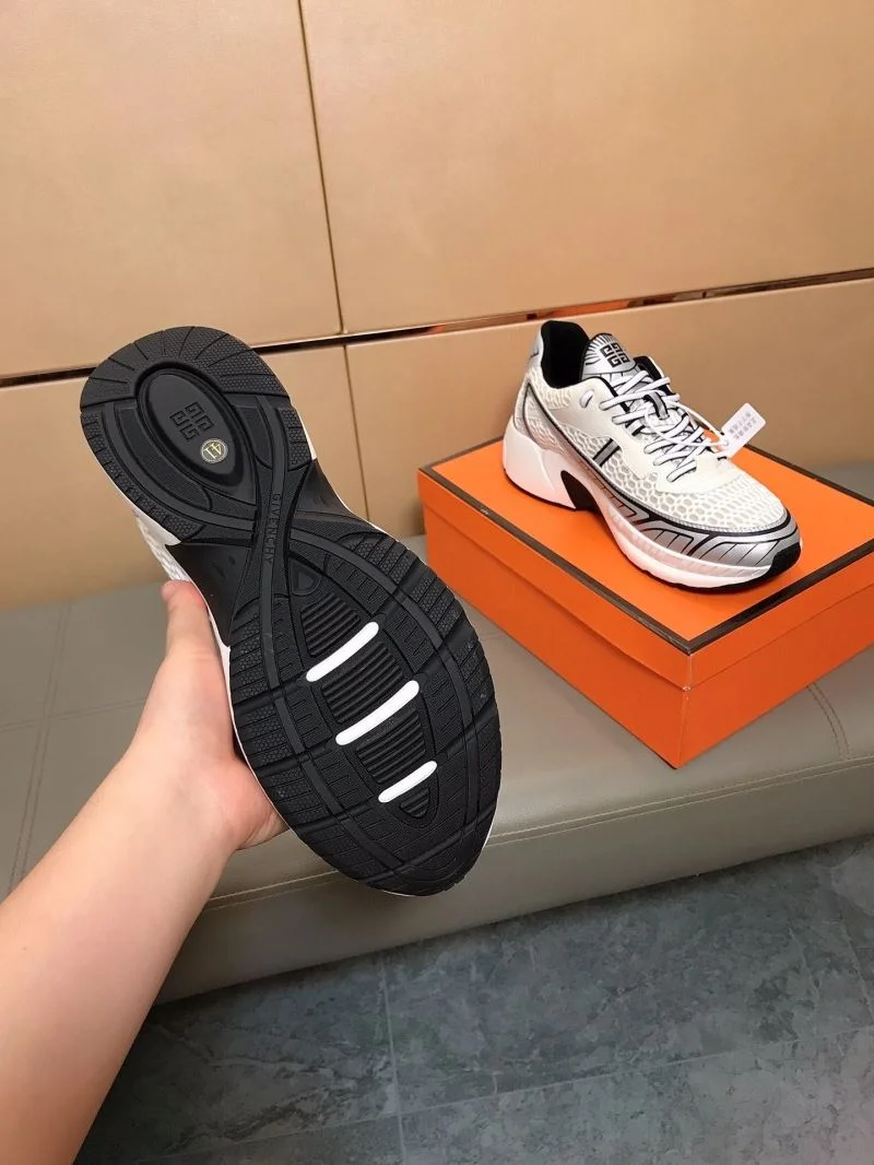 Givenchy Shoes GoAnywhere 13870