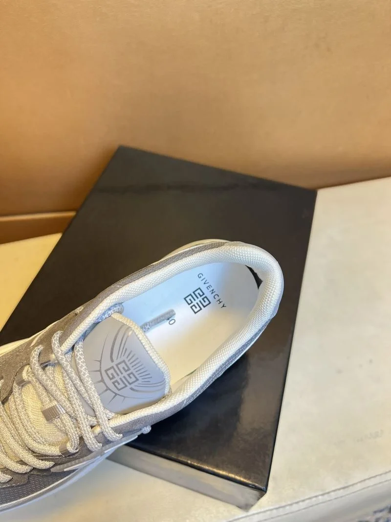 Givenchy Shoes ZeroBulk 13931