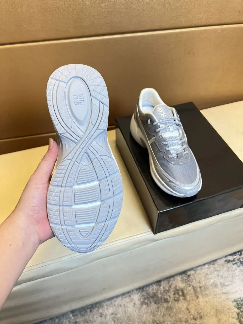 Givenchy Shoes ZeroBulk 13931