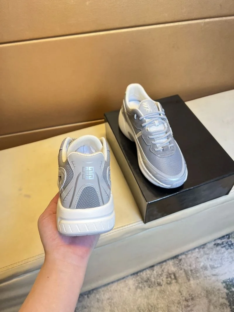 Givenchy Shoes ZeroBulk 13931