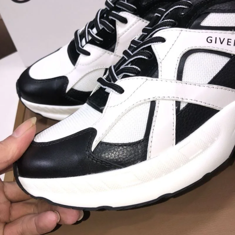 Givenchy Shoes FashionForward 13842