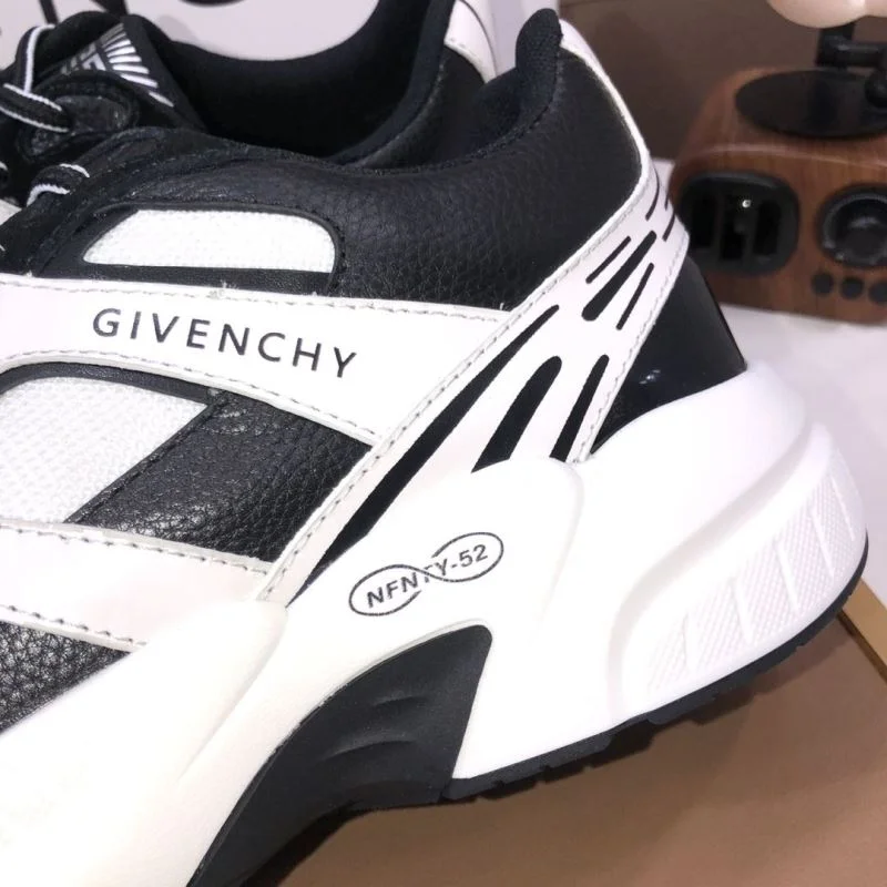 Givenchy Shoes FashionForward 13842