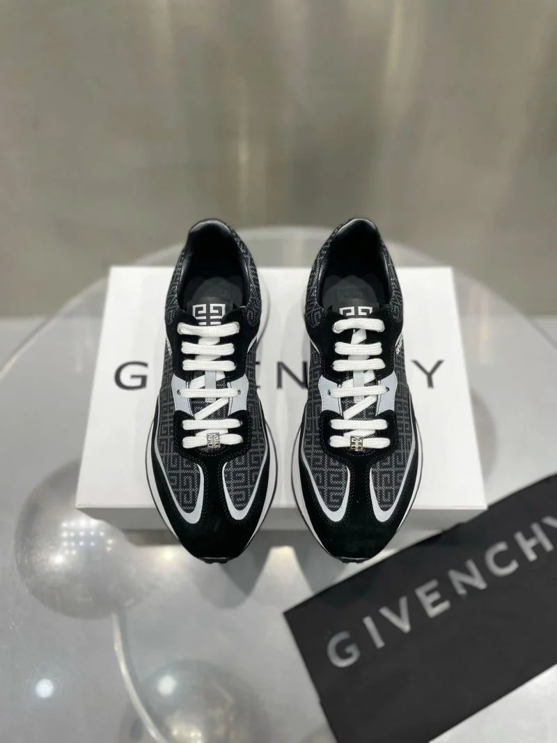 Elegant Givenchy Shoes 6392