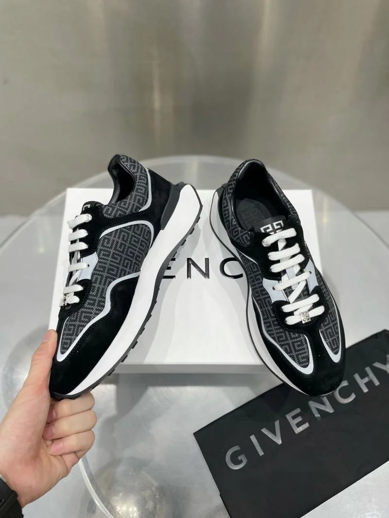 Elegant Givenchy Shoes 6392