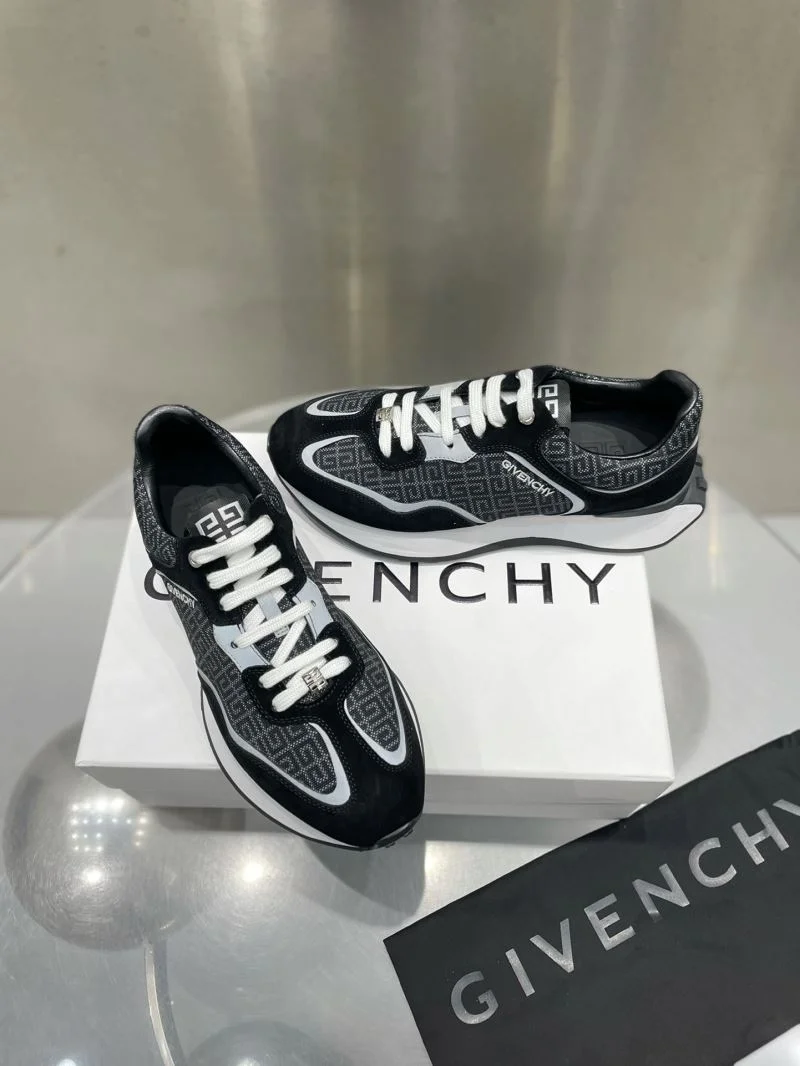 Elegant Givenchy Shoes 6392