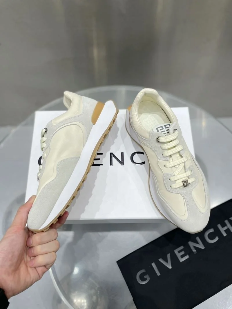 WrinkleFree Givenchy Shoes 6437