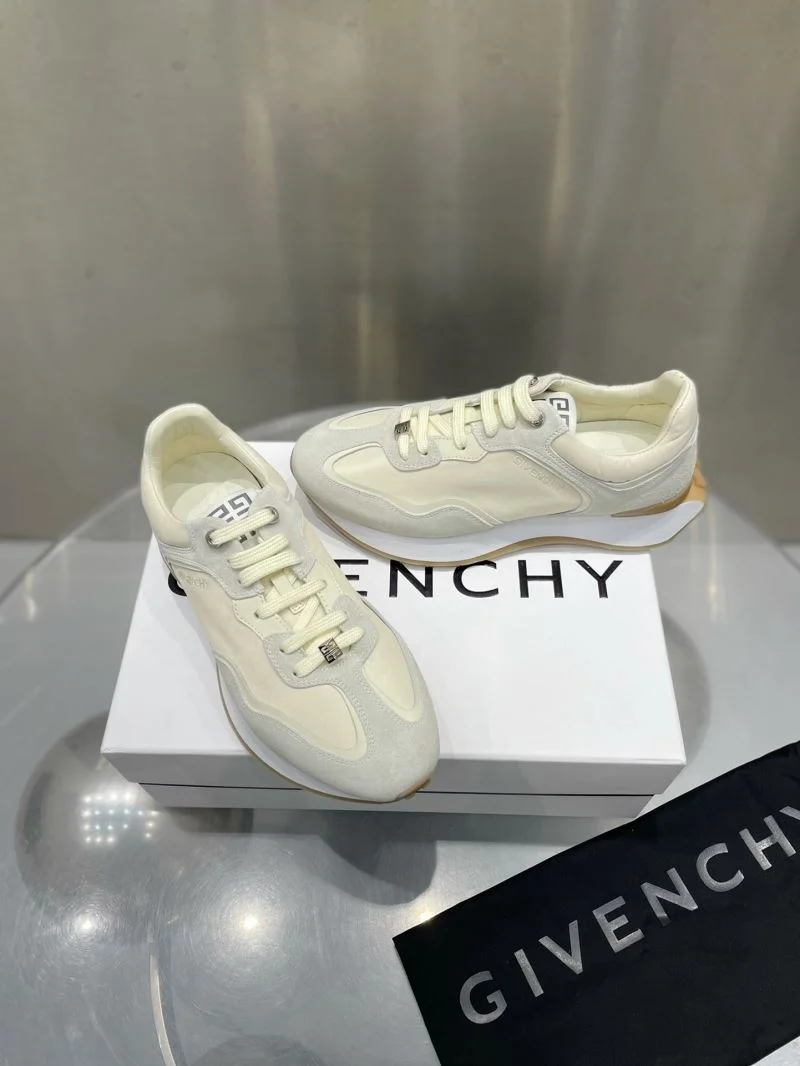 WrinkleFree Givenchy Shoes 6437