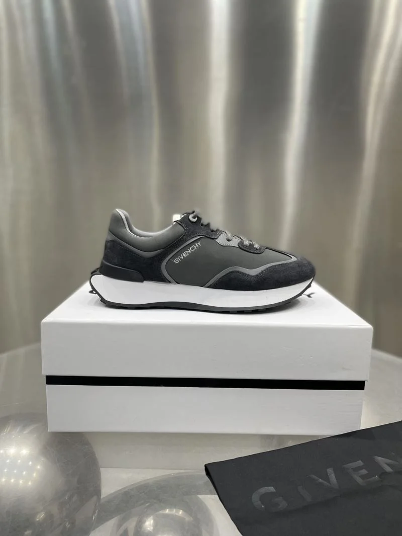 Breathable Givenchy Shoes 6426