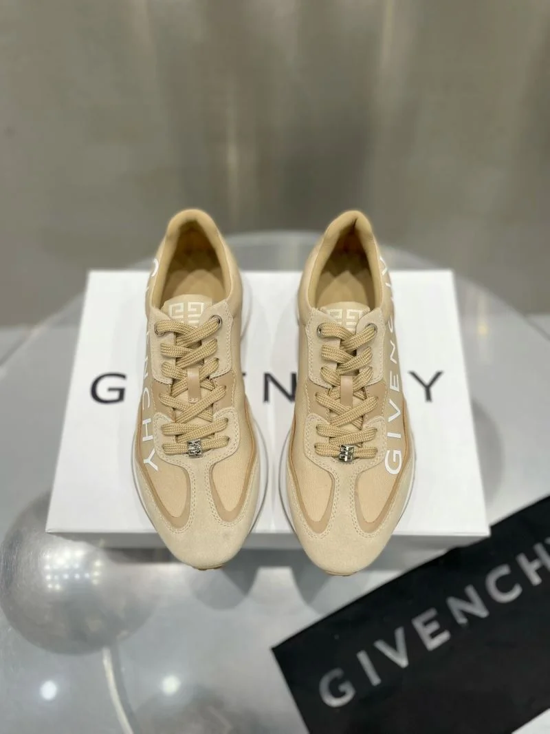 Fashionable Givenchy Shoes 6411