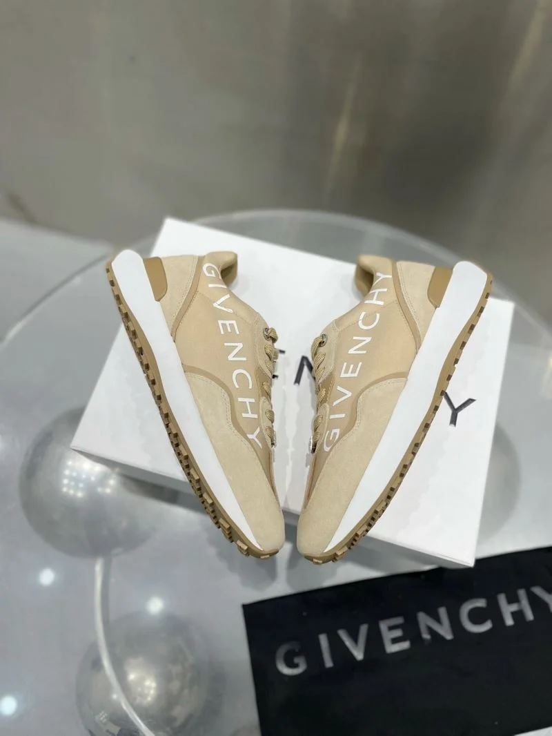 Fashionable Givenchy Shoes 6411