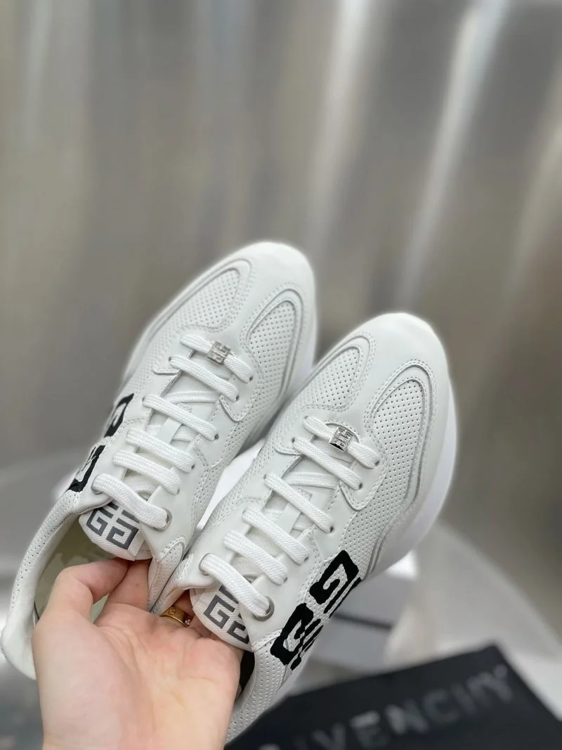 StreetReady Givenchy Shoes 6390
