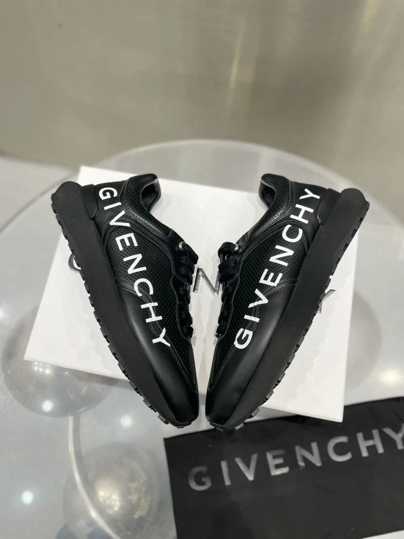 Casual Givenchy Shoes 6474