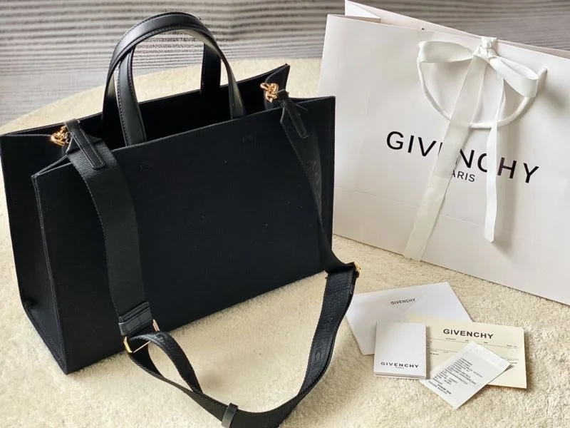 Givenchy Shopping Bags OdorResistant 44892