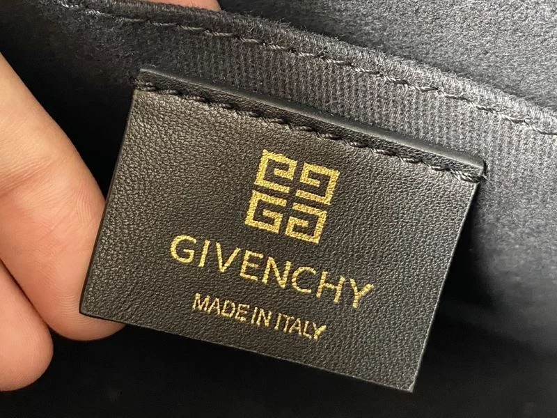 Givenchy Shopping Bags Vibrant 44888