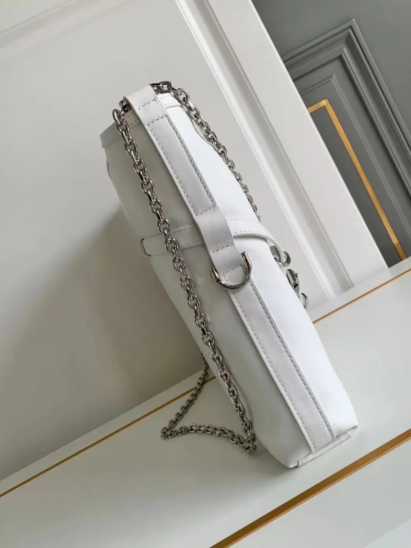 Compact Givenchy Shopping Bags 44889