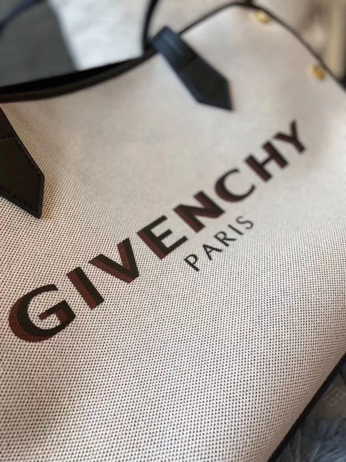 Classic Givenchy Shopping Bags 44890