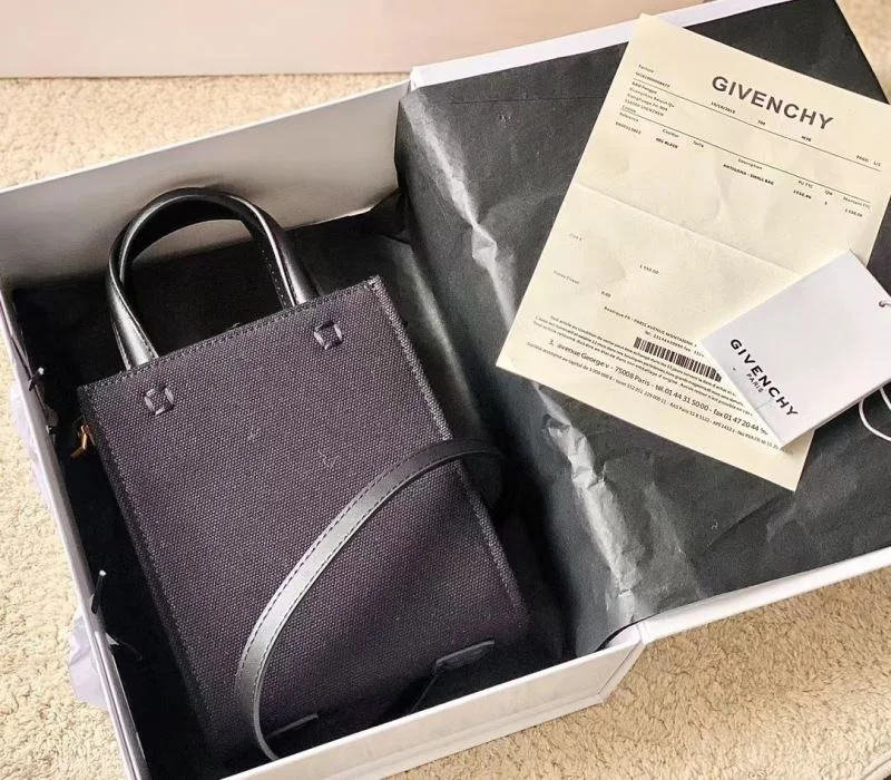 FastDry Givenchy Shopping Bags 44885